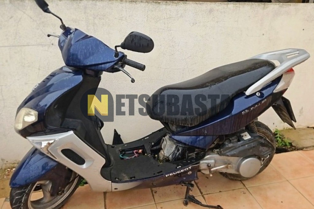 Peugeot SUM UP 125 2011