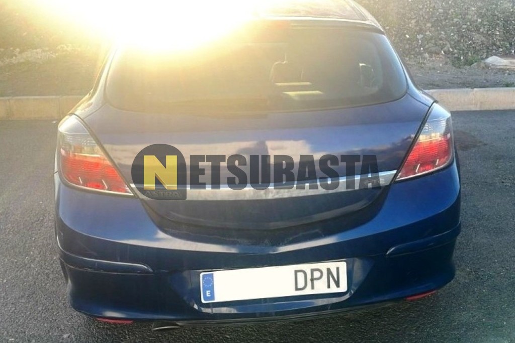 Opel Astra GTC 1.6 2005
