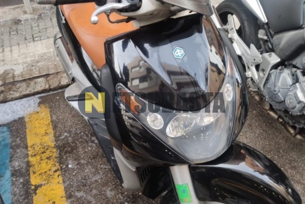 Piaggio Beverly 125 2004