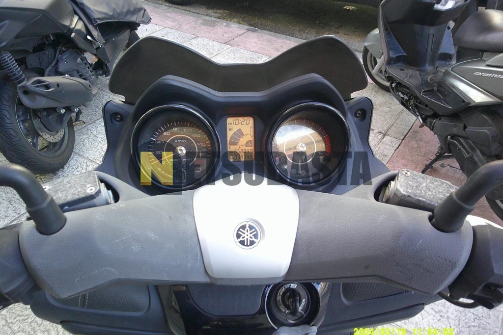 Yamaha XMAX 125 2012