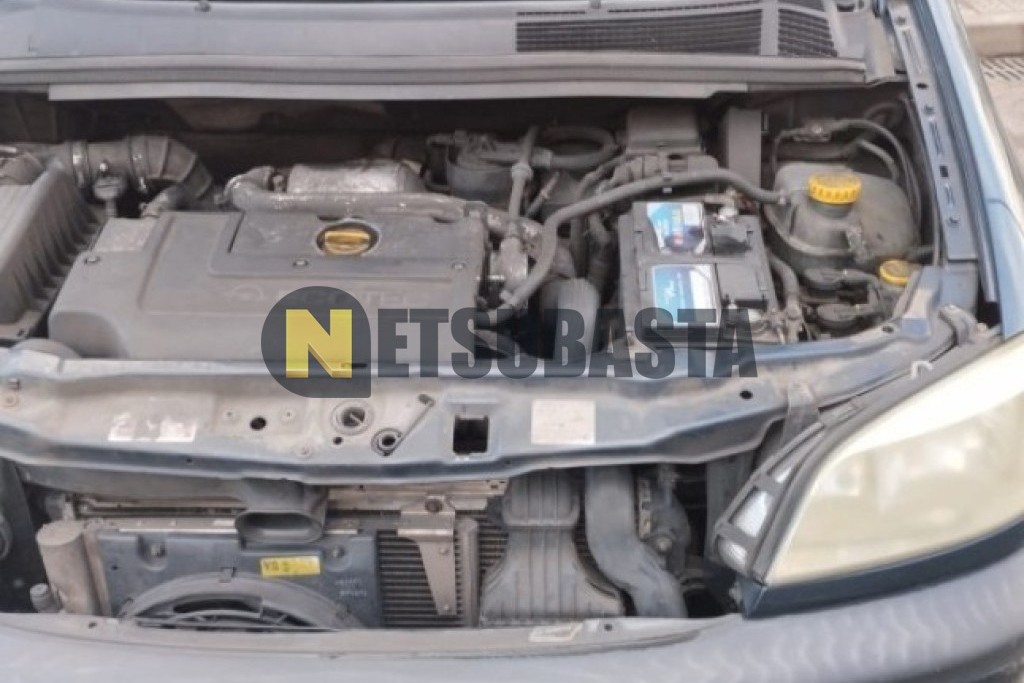 Opel Zafira 2.0 DTi 16V 2002