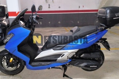 Yamaha YP Majesty 400 2005