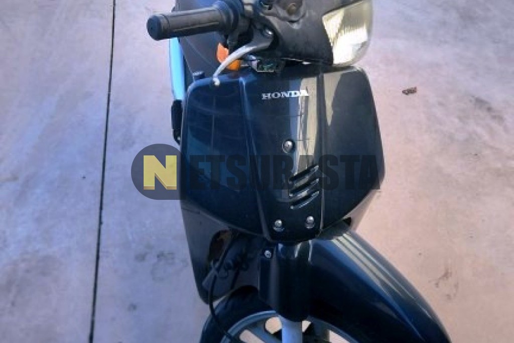 Honda SCOOPY 100 2003