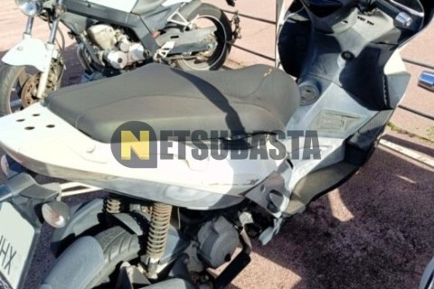 Yamaha YP Majesty 400 2005