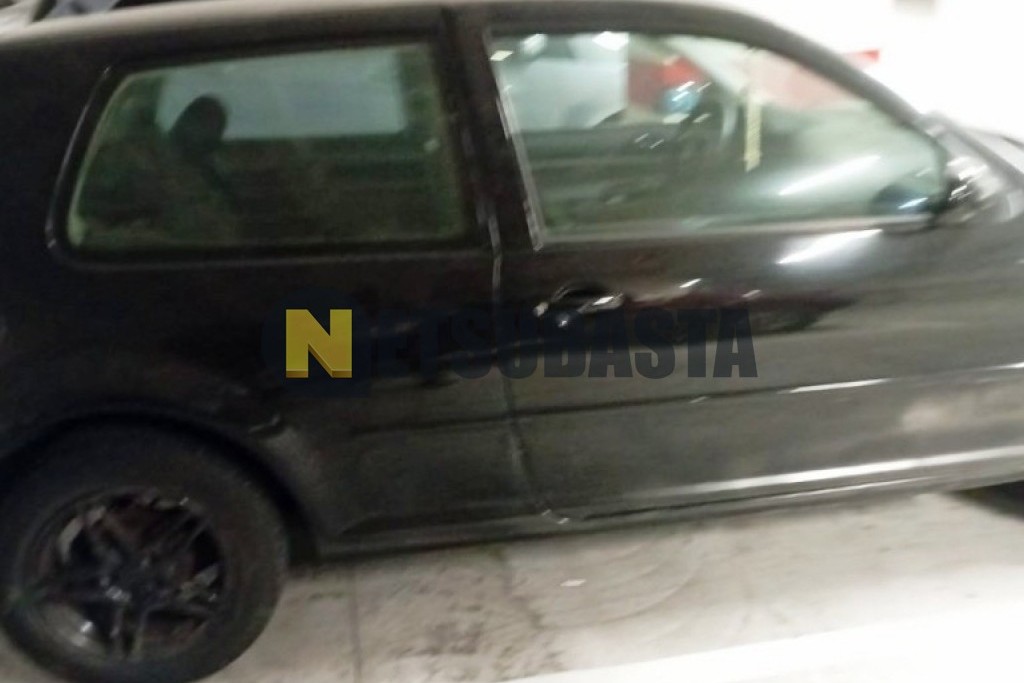 Volkswagen Golf 1.6 1999