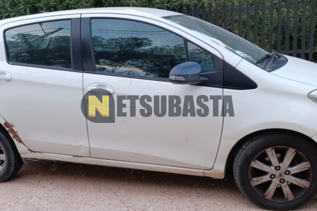 Toyota Yaris 1.0 2013