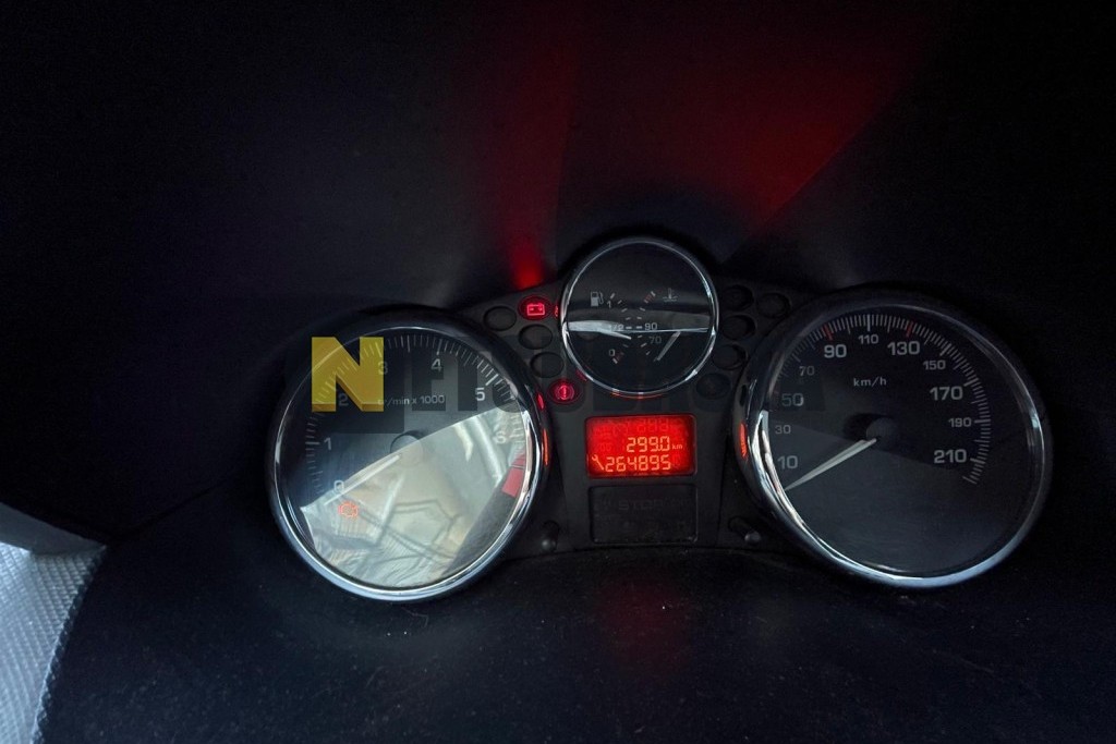 Peugeot 206 1.1i 2011