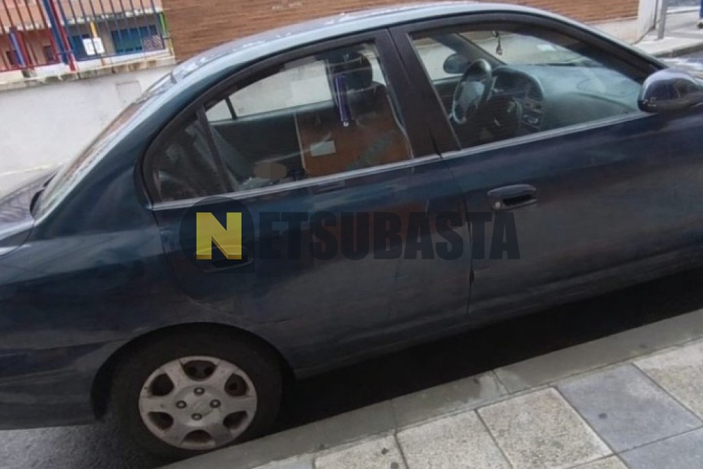 Hyundai Elantra 1.6 GLS 2004