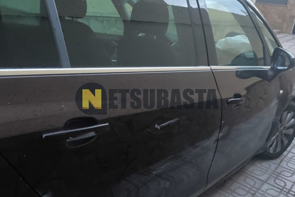 Opel Zafira Tourer 2.0 CDTI 2015