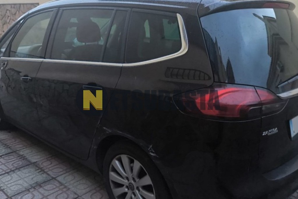 Opel Zafira Tourer 2.0 CDTI 2015