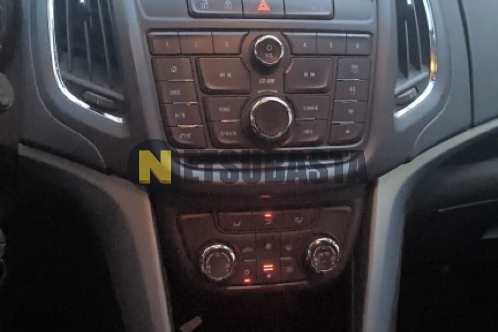 Opel Zafira Tourer 2.0 CDTI 2015