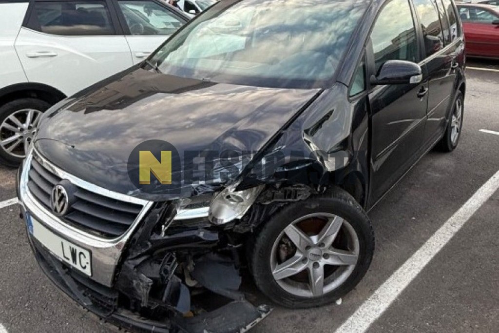 Volkswagen Touran 1.9 TDI 2009