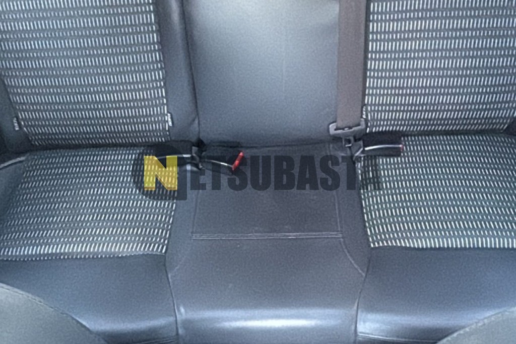 Peugeot 208 1.2 VTi 2012