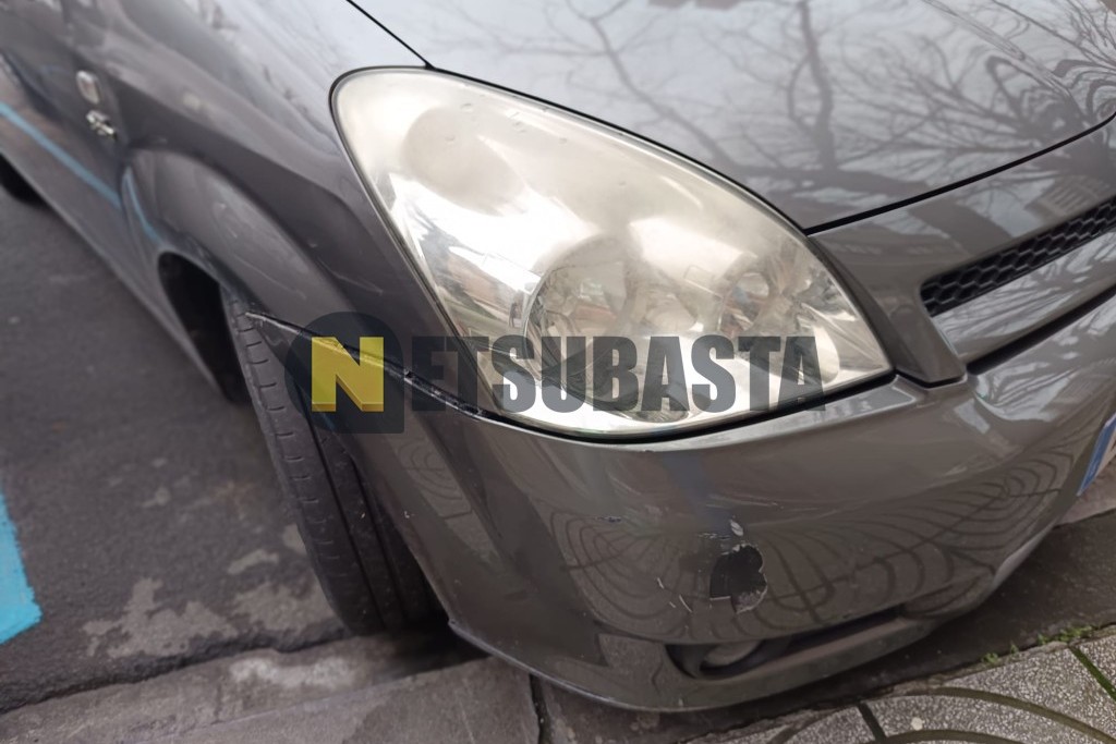 Toyota Corolla Verso 2.2 D4D 2006