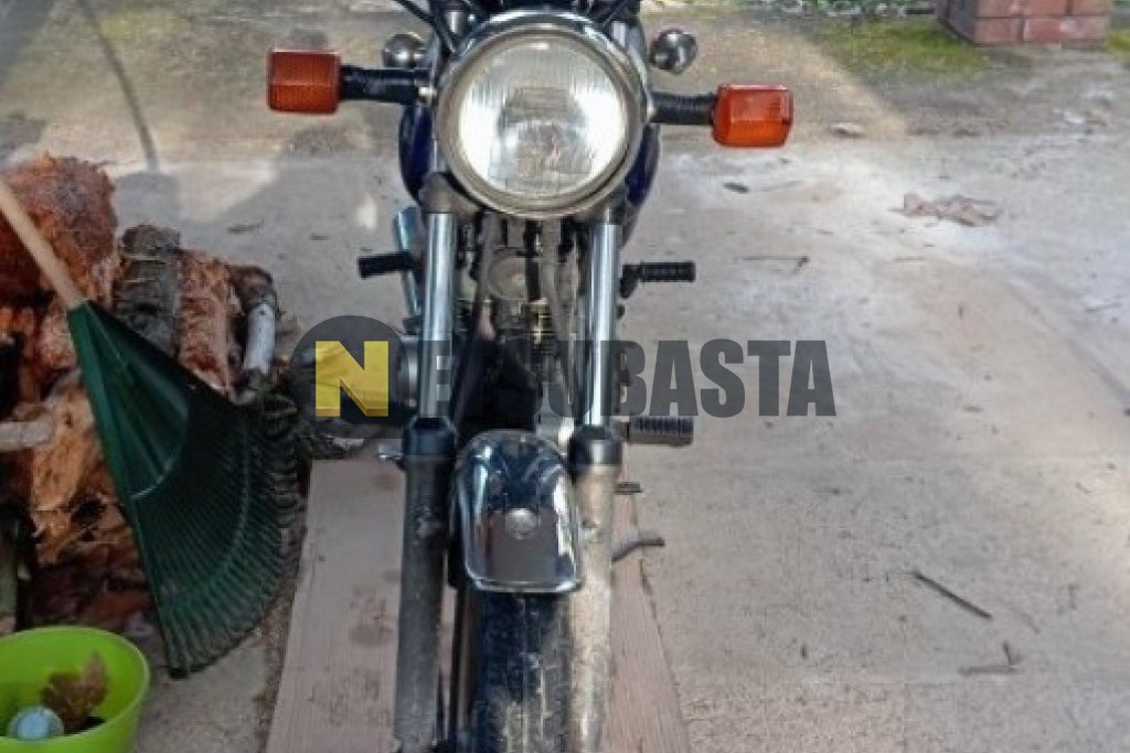 Suzuki TU 125 XT 2000