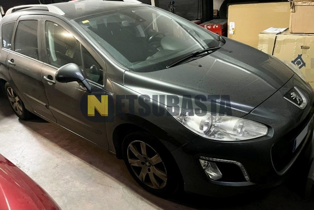 Peugeot 308 SW 1.6 e-HDi 2013