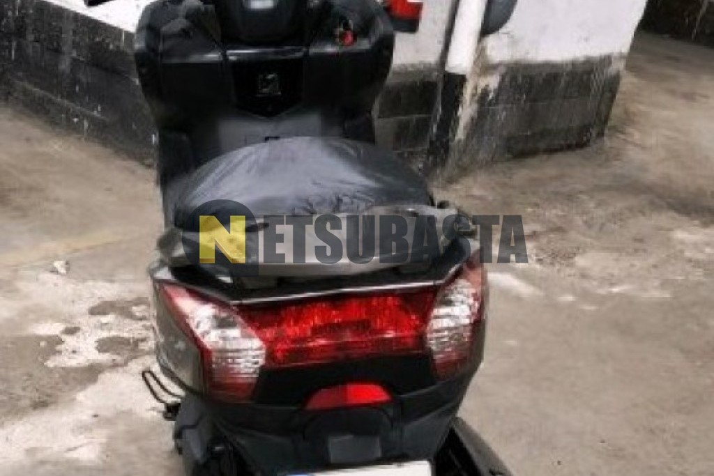 Kymco Super Dink 300i 2010