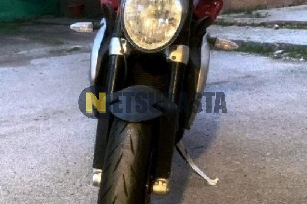 MV Augusta Brutale 800 2013