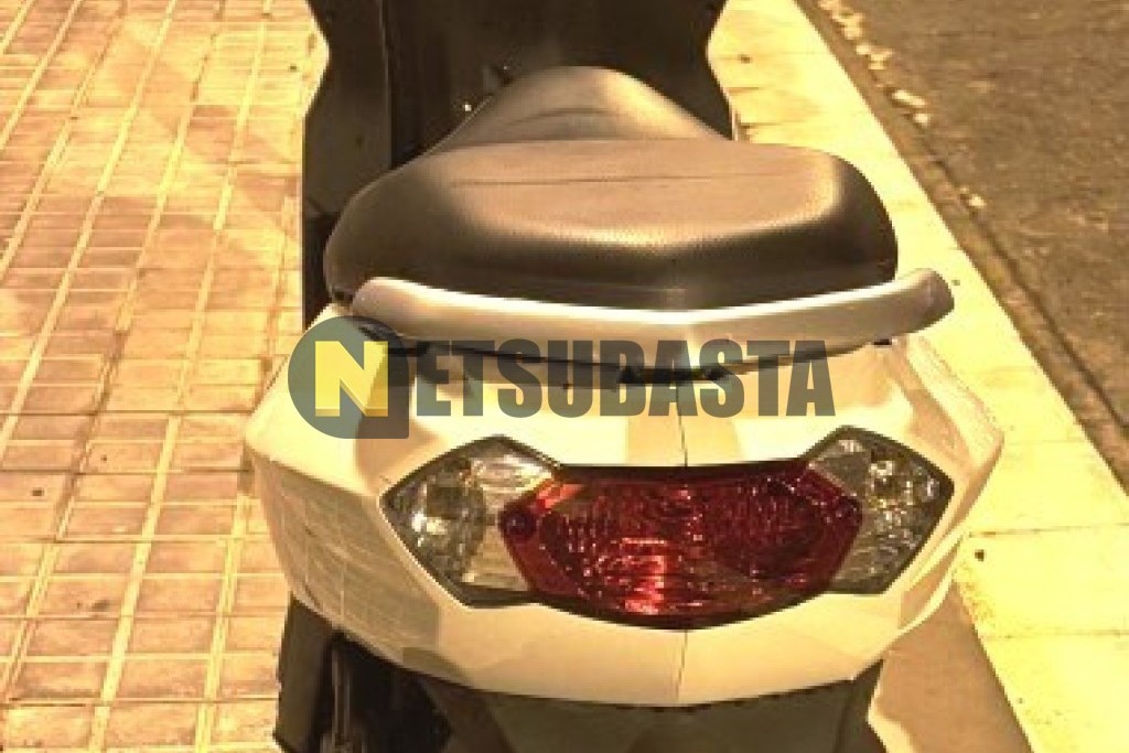 Peugeot Kisbee 50 2016