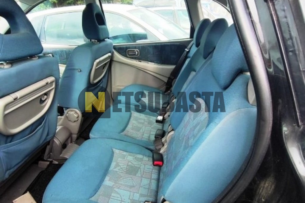 Nissan Almera Tino 2.2 dCi 2001