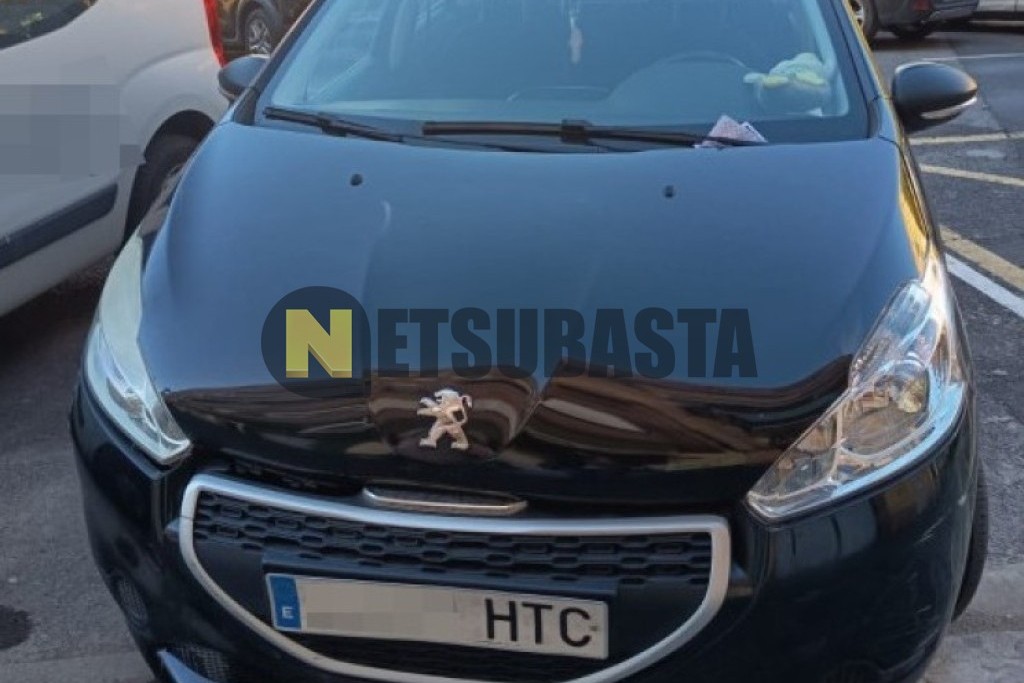 Peugeot 208 1.0 VTi 2013