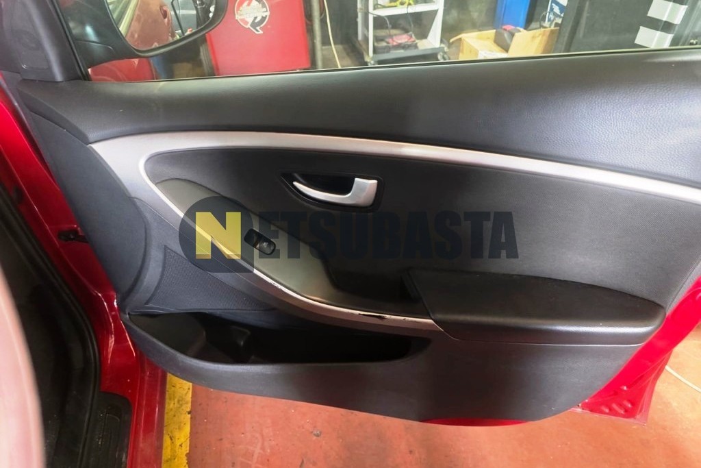 Hyundai i30 1.6 CRDi 7DCT 2015