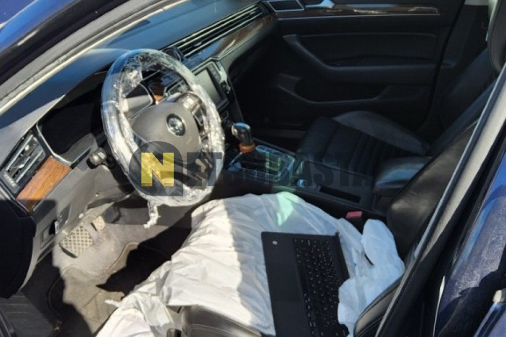 Volkswagen Passat 2.0 TDI BiT BMT 4Motion DSG7 2015