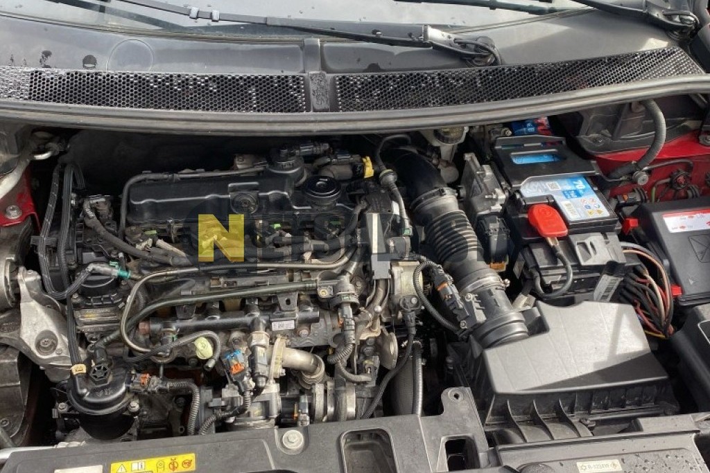 Peugeot 3008 2.0 BlueHDi EAT6 2017