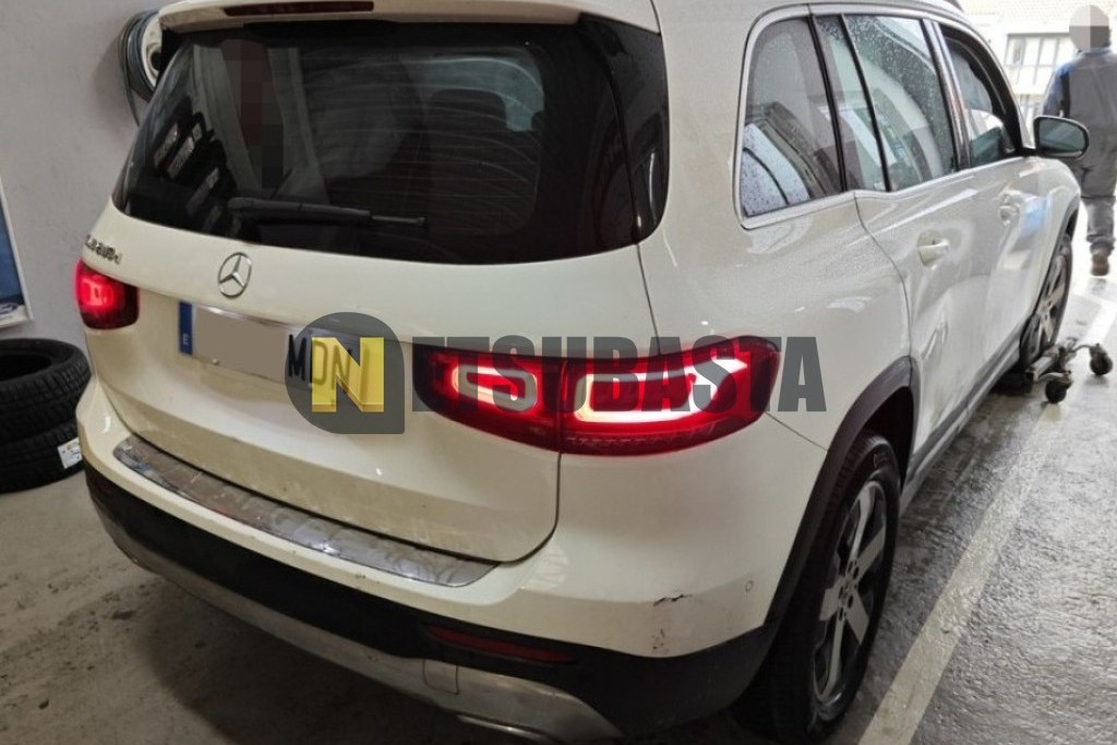Mercedes-Benz GLB 200 d 2023