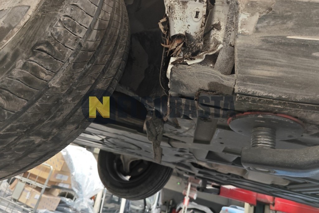 Mercedes-Benz GLB 200 d 2023