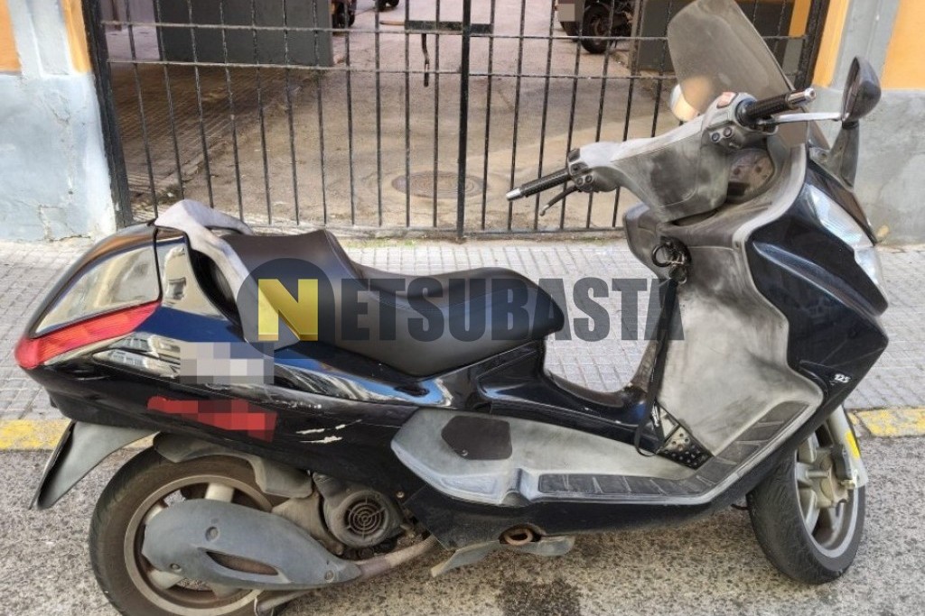 Piaggio X8 125 2006