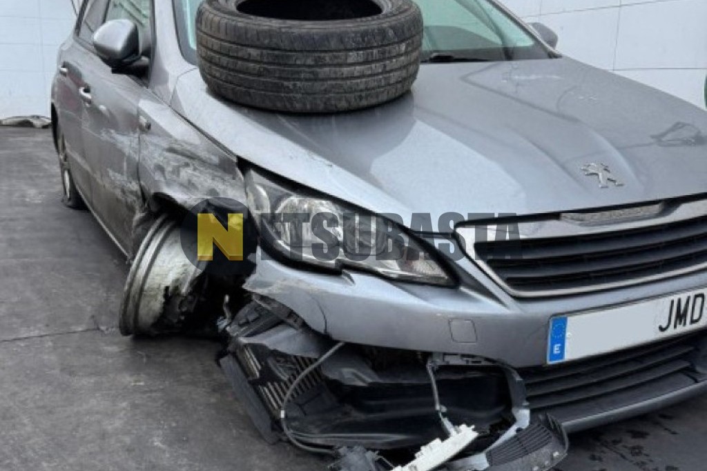 Peugeot 308 1.6 BlueHDi 2016