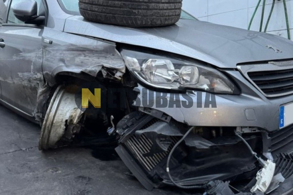 Peugeot 308 1.6 BlueHDi 2016