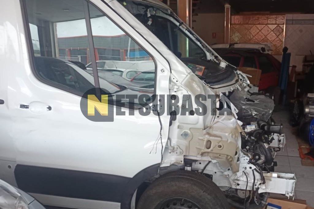 Ford Transit 2.0 Ecoblue 2024