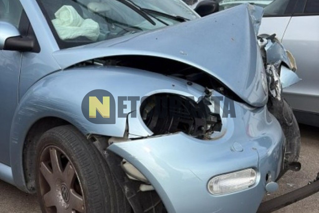 Volkswagen New Beetle 2.0 Cabriolet 2003