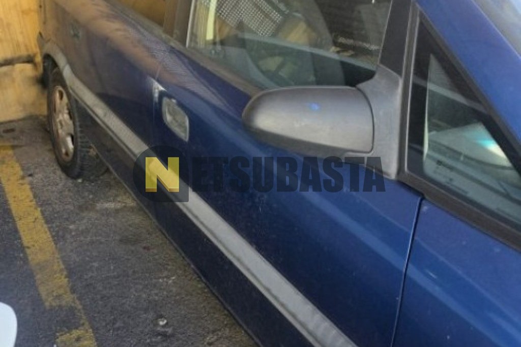 Opel Zafira 2.0 DTi 16V 2002