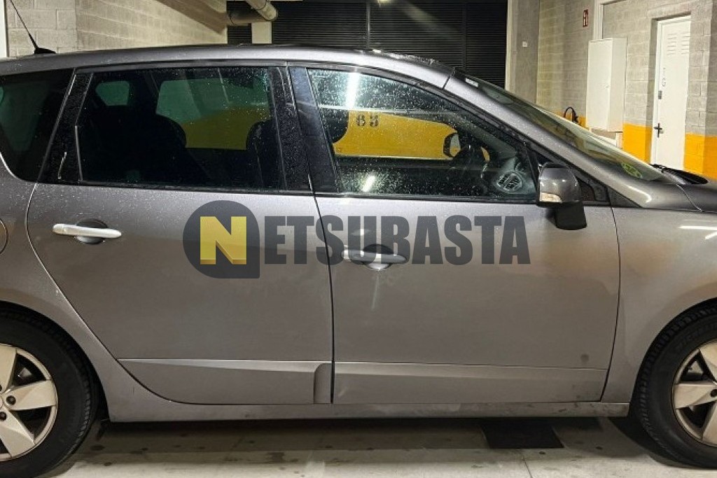 Renault Scenic 1.5 dCi 2011