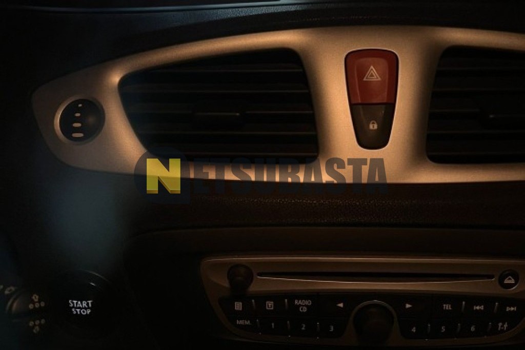 Renault Scenic 1.5 dCi 2011