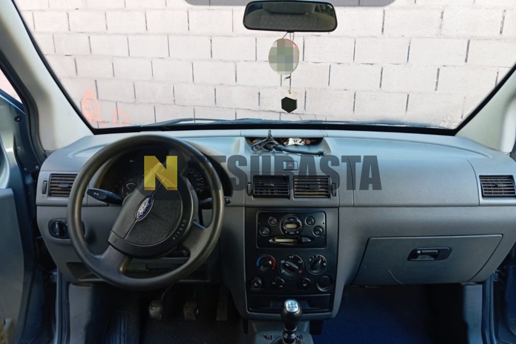 Ford Tourneo Connect 1.8 TDCi 2004