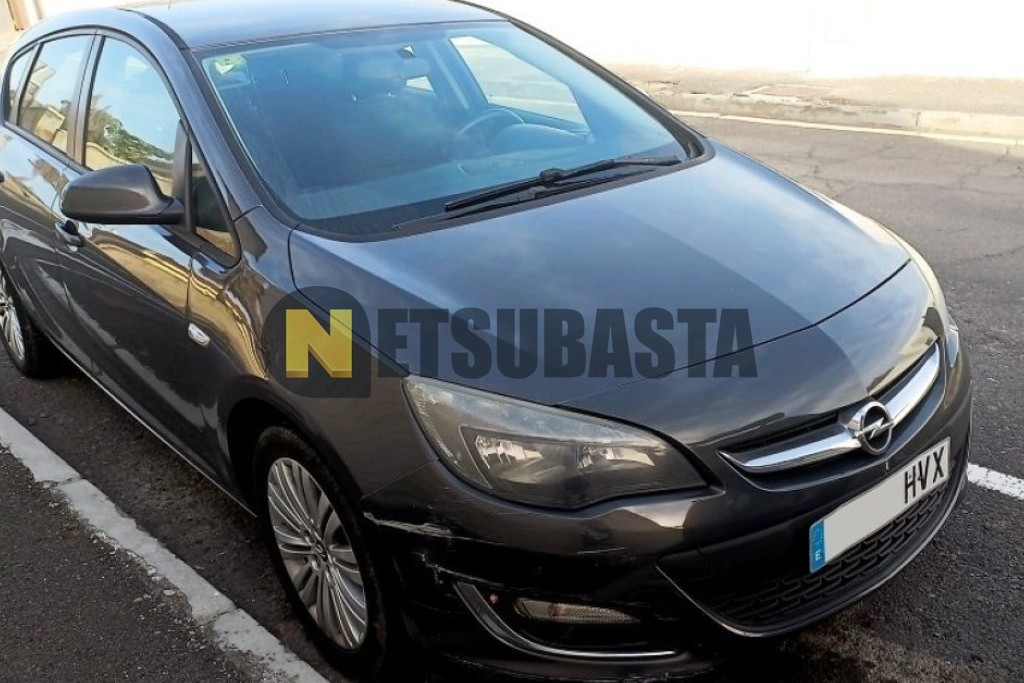 Opel Astra 1.6 2014