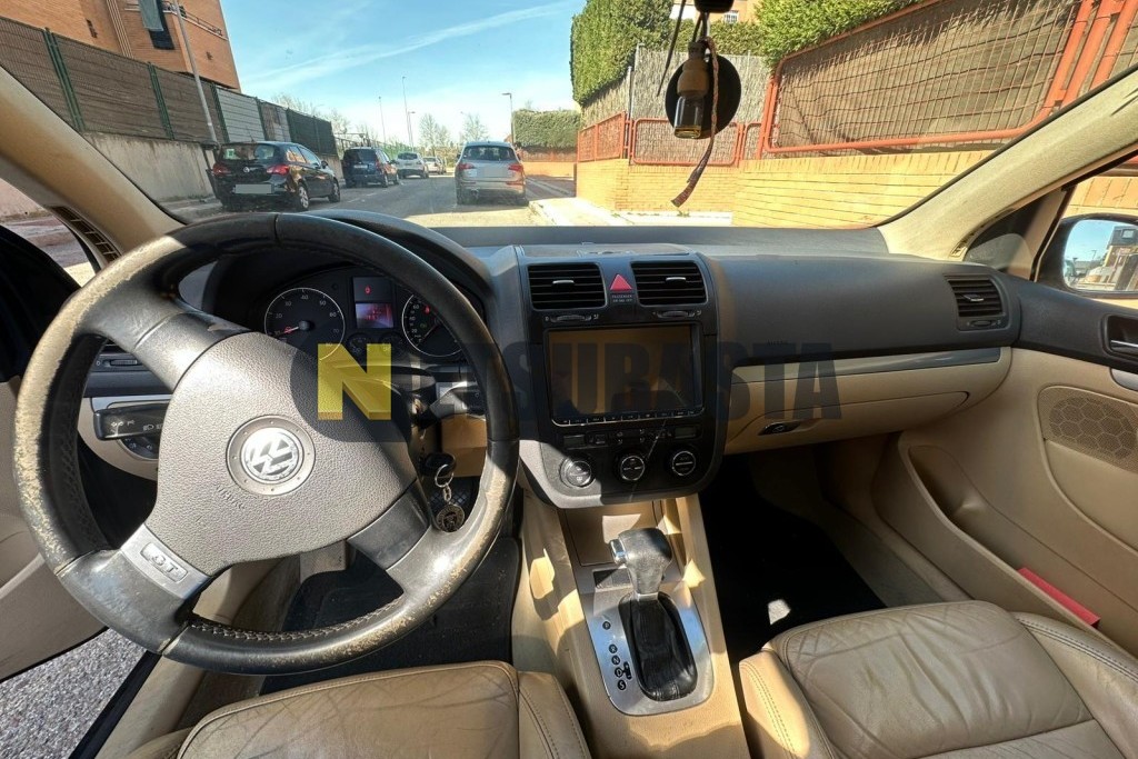 Volkswagen Golf 1.6 FSI Tiptronic 6 vel. 2005