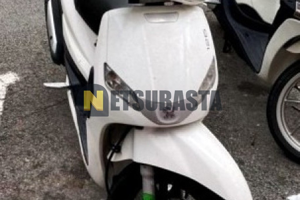 Peugeot Tweet 125 2015