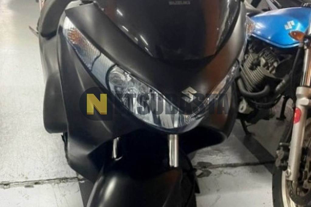 Suzuki BURGMAN 200 Executive 2012