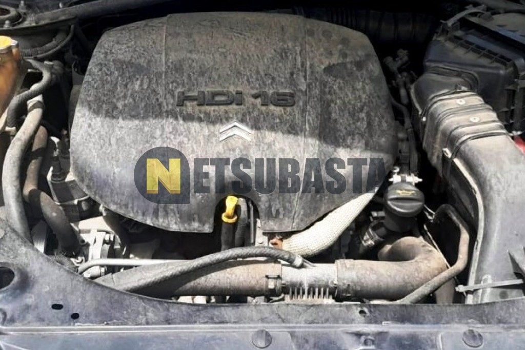 Citroën C-Crosser 2.2 HDi FAP DCS 2011