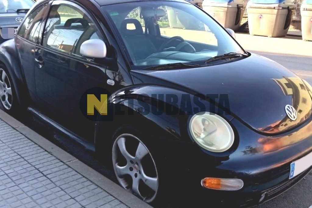Volkswagen New Beetle 2.0 2003