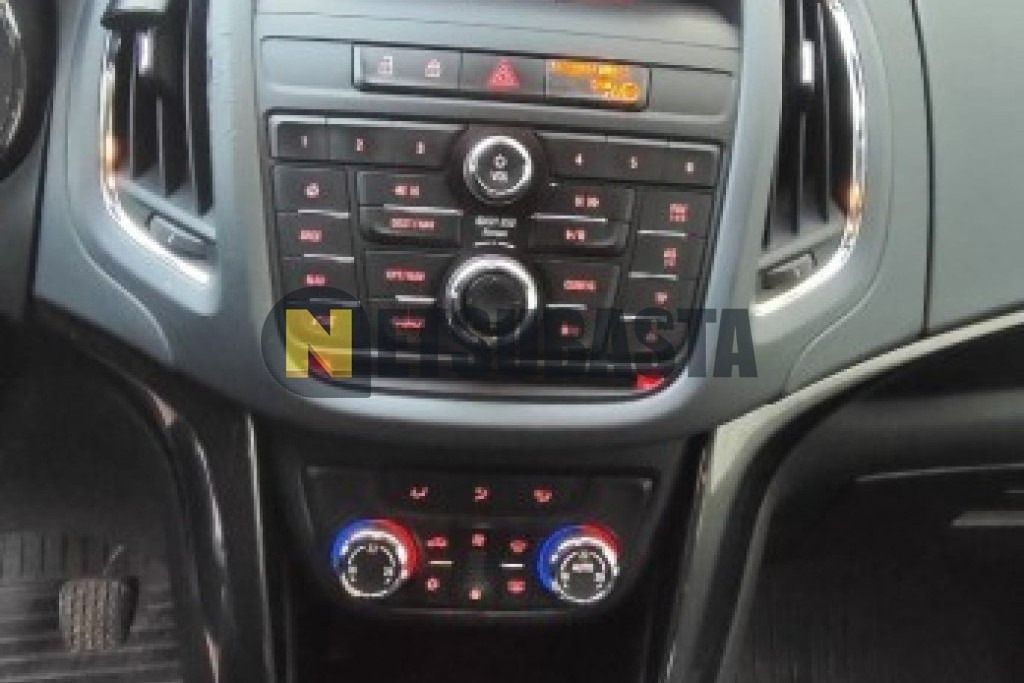 Opel Zafira Tourer 1.6 CDTI 7 plazas 2015