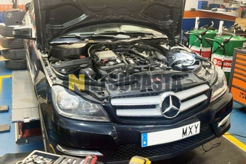 Mercedes-Benz C 220 CDI BlueEFFICIENCY Estate Aut. 2012