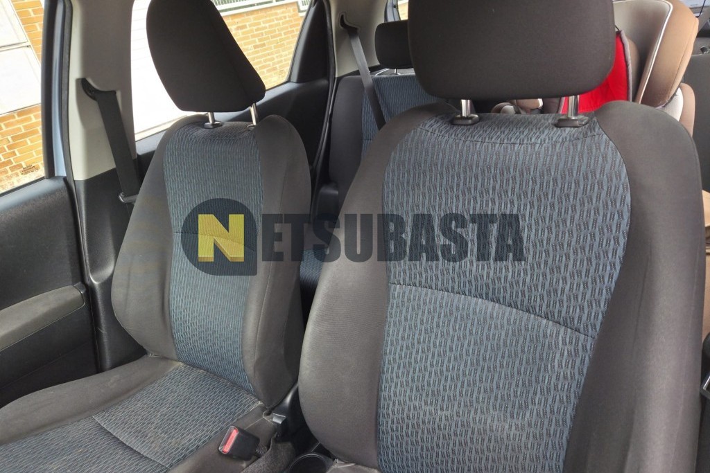 Toyota Yaris 1.3 2011