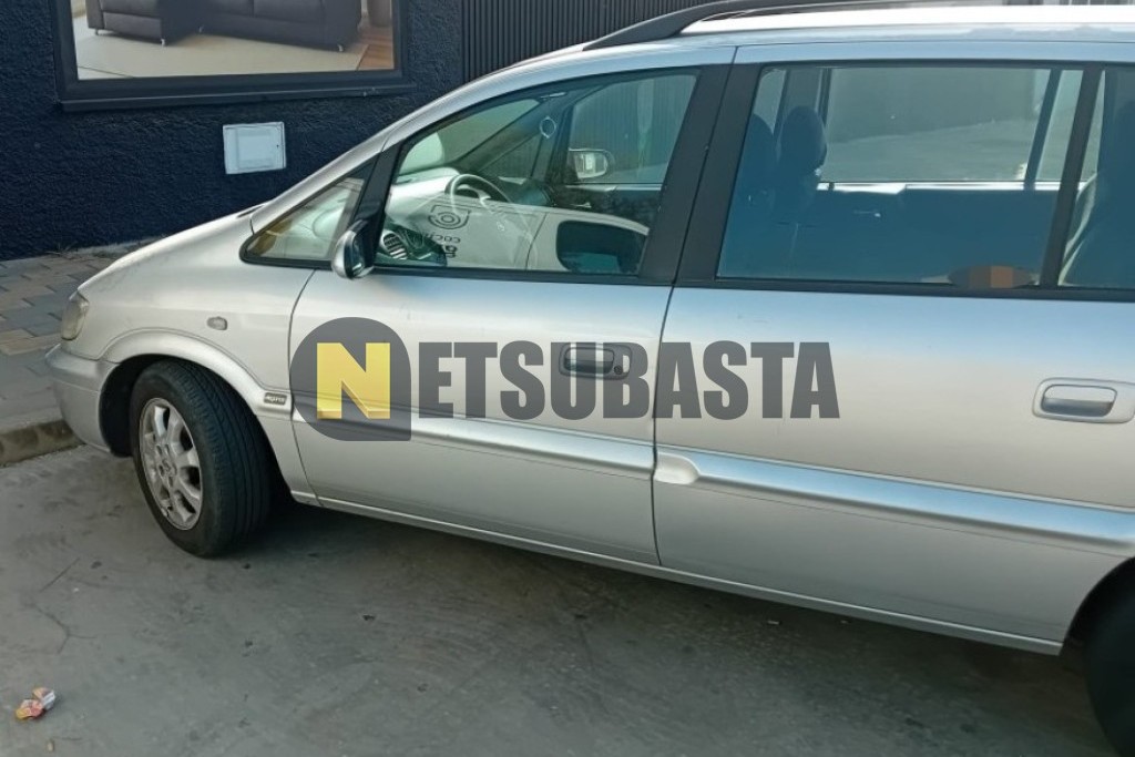Opel Zafira 2.0 DTi 16V 2004