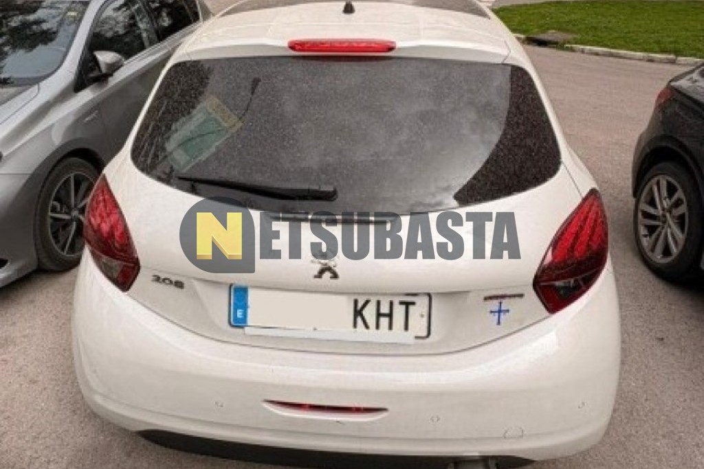 Peugeot 208 1.2 PureTech EAT6 2018